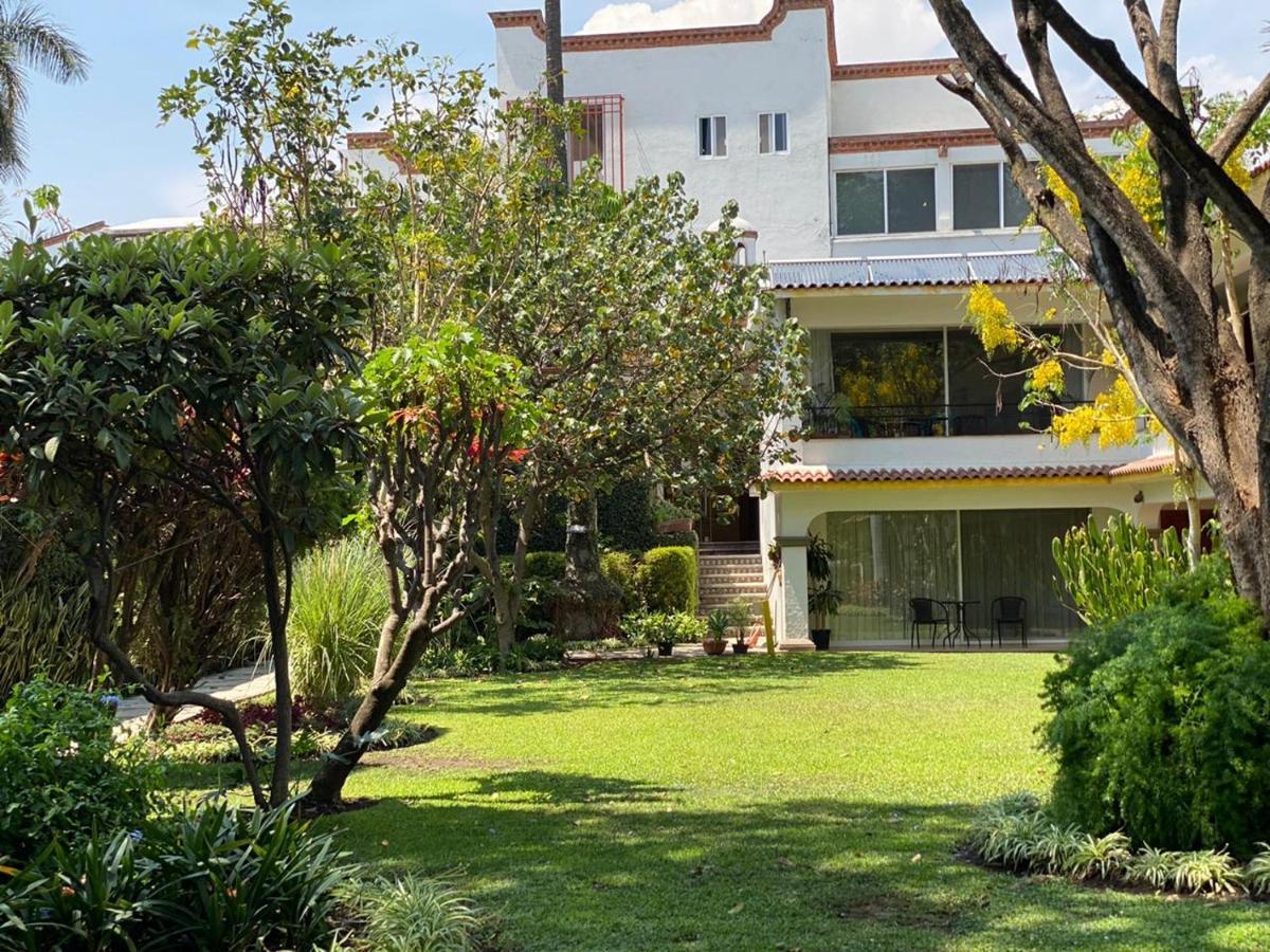 Hotel Posada Quinta Las Flores Cuernavaca Exterior foto